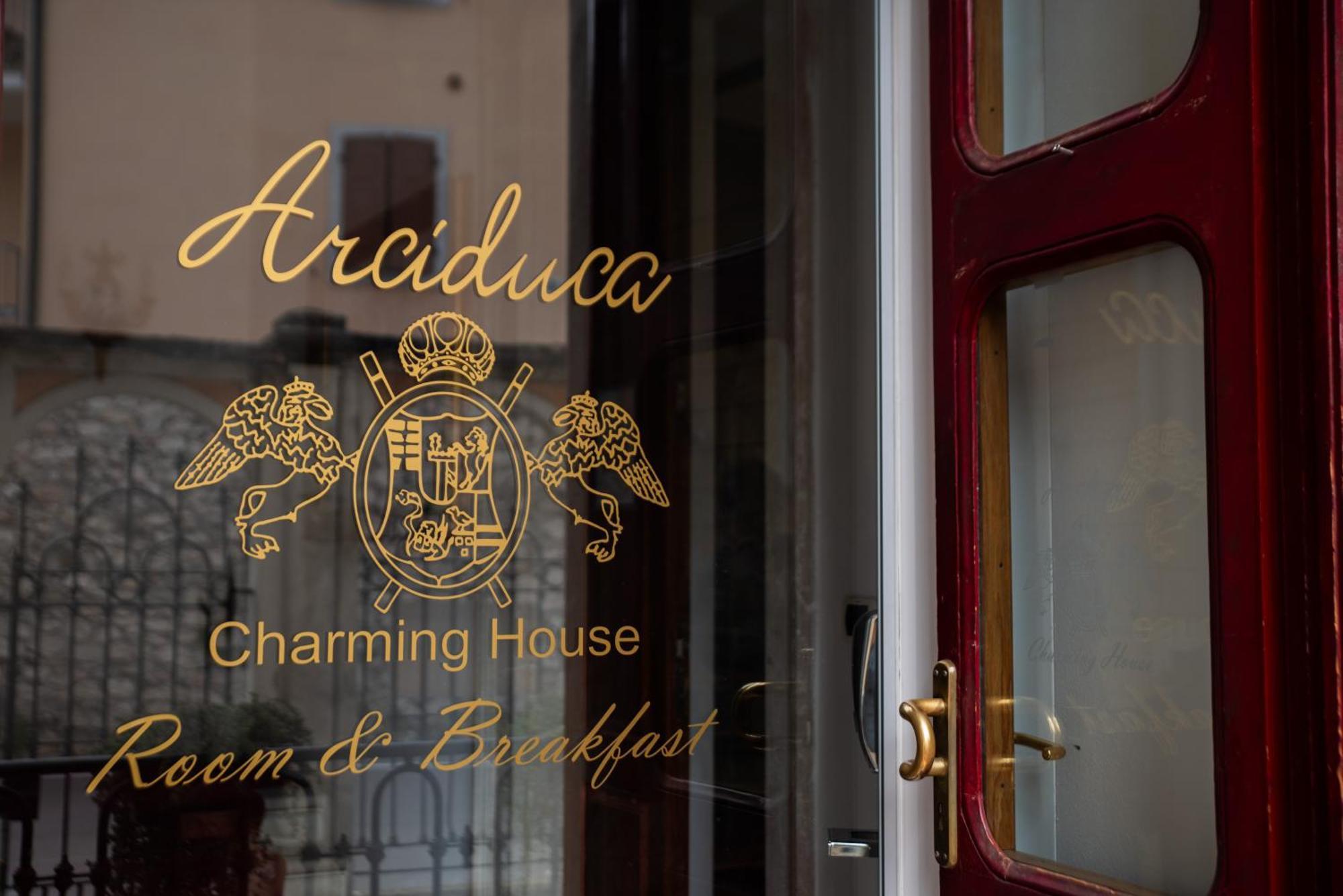 Arciduca Charming House Room & Breakfast Arco Extérieur photo